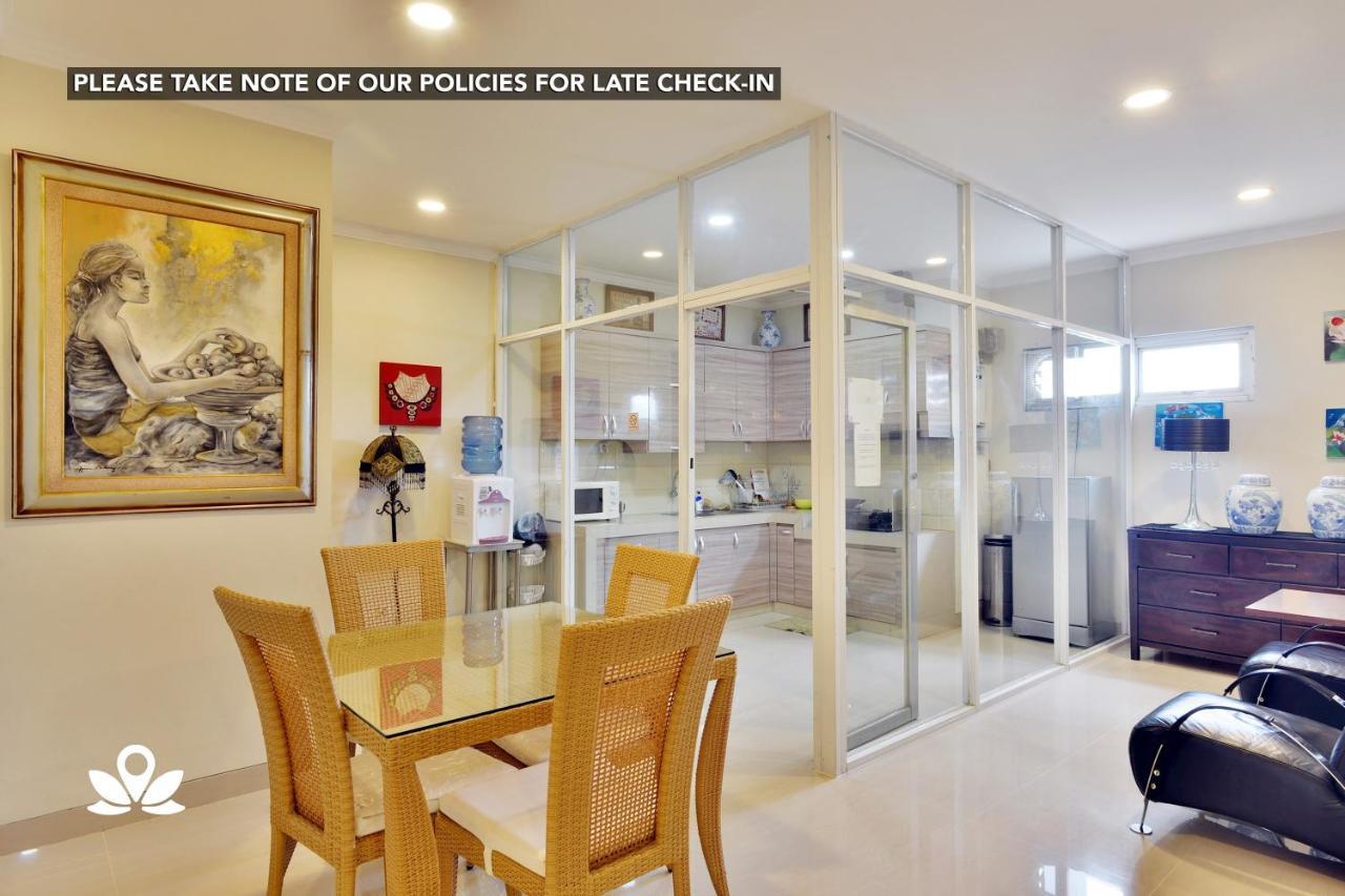 Hotel Kemang Eleven à Jakarta Extérieur photo